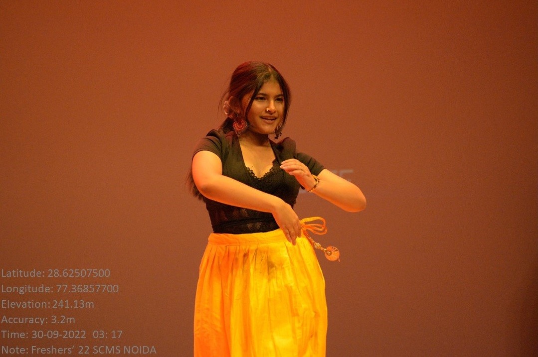 Fresher's 2022 party dance activity photo at SCMS Noida