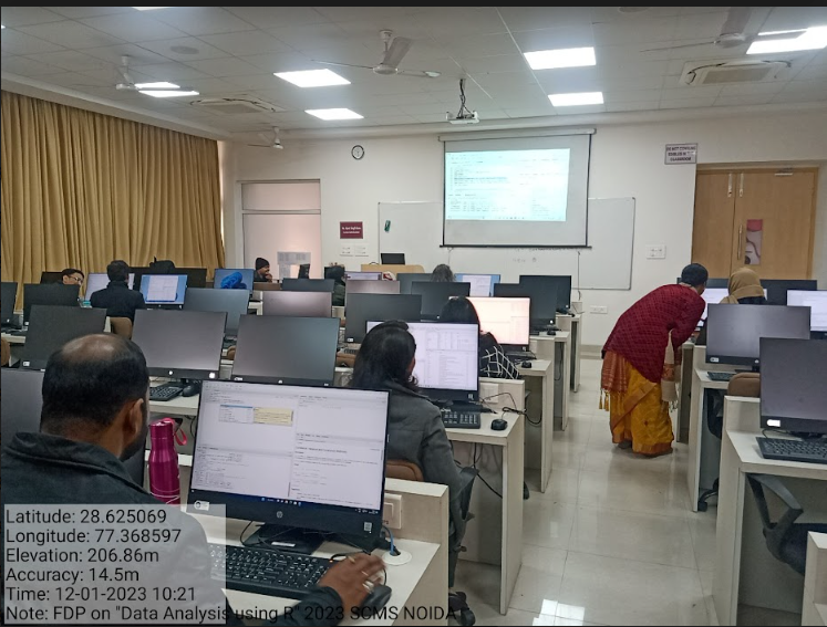 CANVA skill development workshop at SCMS NOIDA